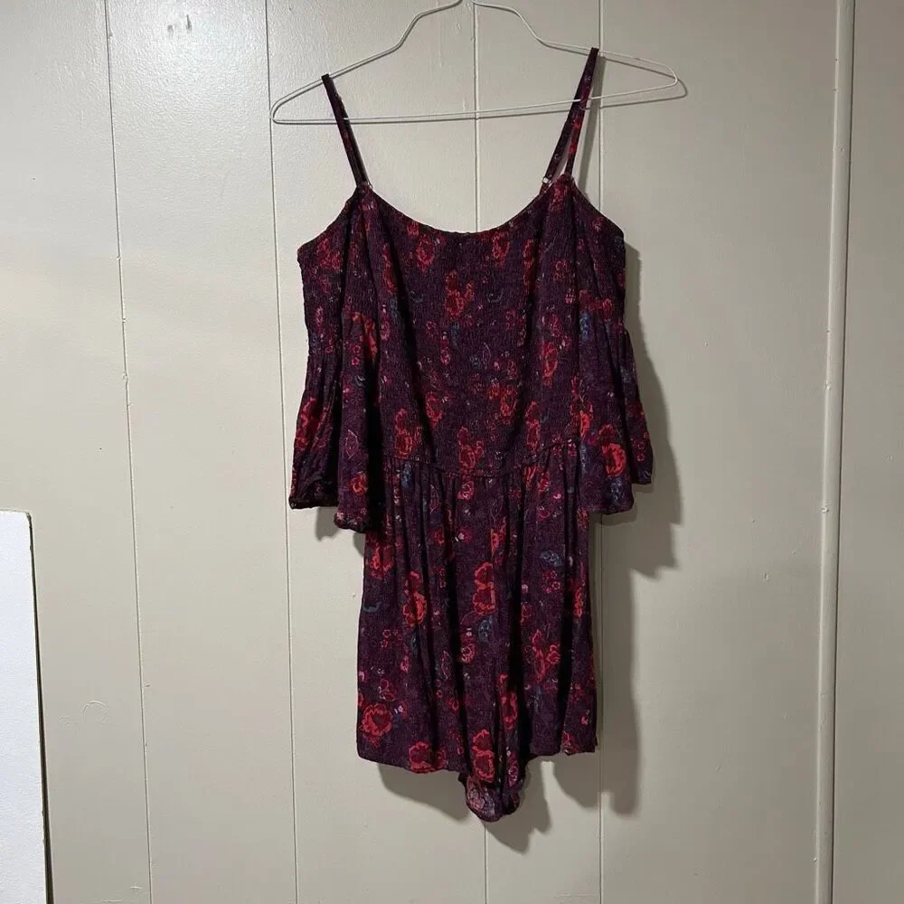 Hollister Floral Off Shoulder Romper Plum Burgundy Puff Sleeve Size L